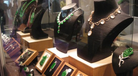 智能科技點(diǎn)亮珠寶玉石新篇章——2014第二屆北京春季國際珠寶玉石首飾展覽會